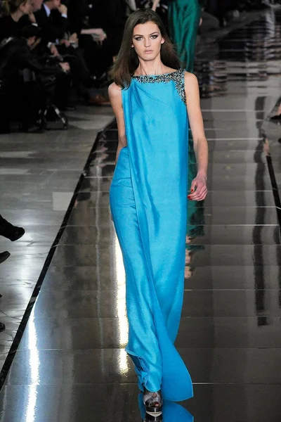 Look 38